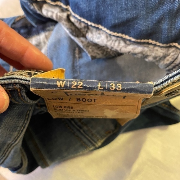 NWT Silver Jeans Co. Tuesday Low  Rise Bootcut Jeans Med Wash Ladies W22/L33 - Picture 14 of 15
